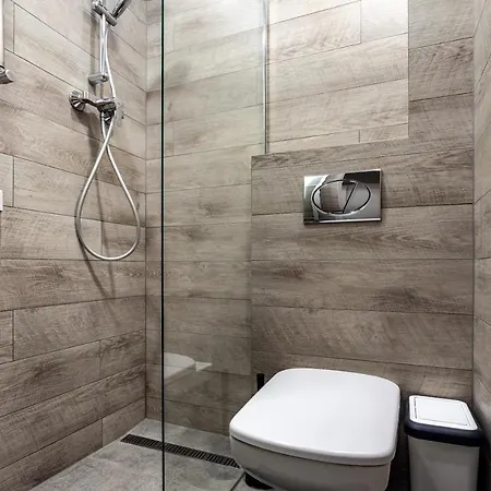 Valova 13, Small Apartment
